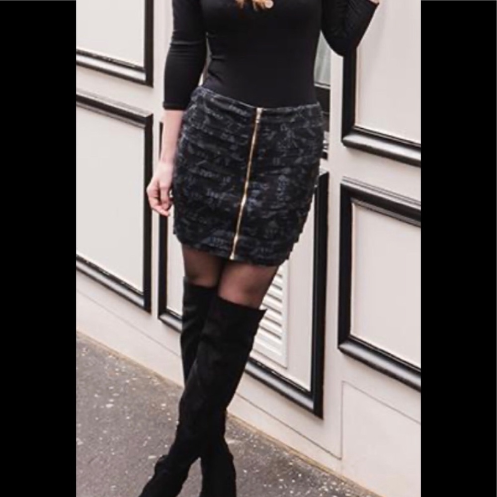 Marste mini skirt with zipper
